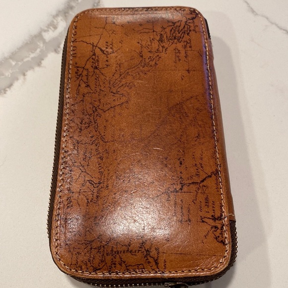 Meet your Posher, Marisa - Picture 6 of 16